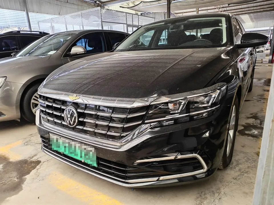 Volkswagen Passat PHEV Passat PHEV 2020 430PHEV Hybrid Elite Edition National V 2022 — photo 1, buy with delivery to Moscow