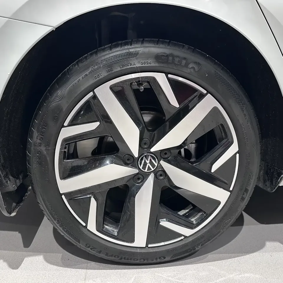 Volkswagen Lamando Lingdu 2024 Lingdu L 280TSI DSG Hot Edition 2025 — thumbnail 3