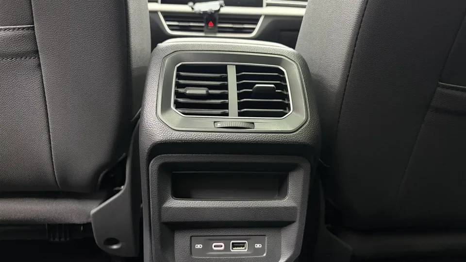 Volkswagen Tiguan L Tiguan L 2023 280TSI Limited Edition 2023 — thumbnail 3