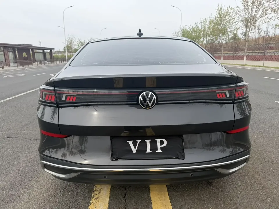 Volkswagen Lamando Lingdu 2023 Lingdu L 280TSI DSG Cool Edition 2022 — thumbnail 2