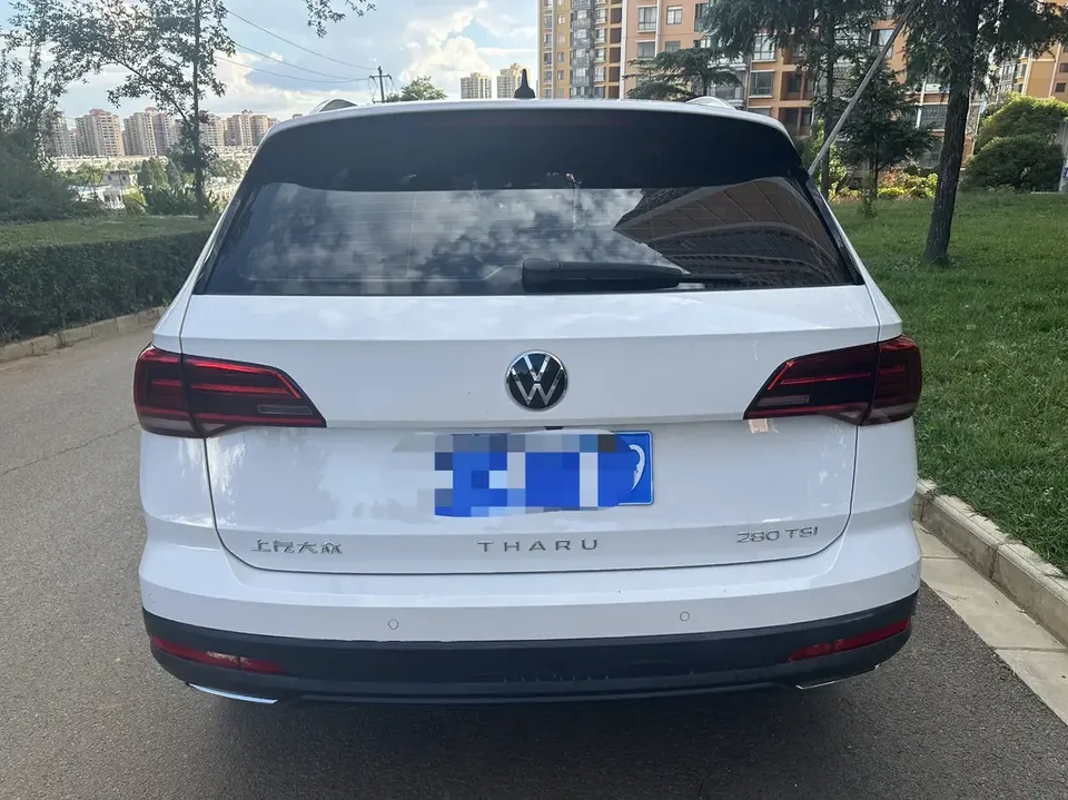 Volkswagen Tharu tuyue 2021 280TSI 2WD Deluxe Edition 2022 — thumbnail 2
