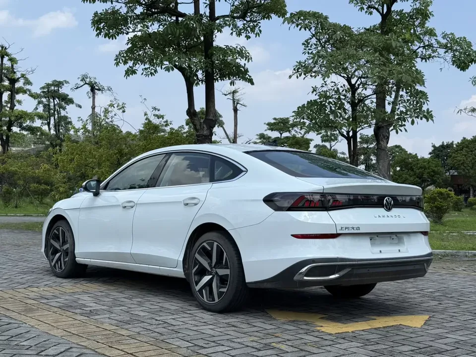 Volkswagen Lamando Lingdu 2025 Lingdu L 280TSI DSG Cool Edition 2024 — thumbnail 5