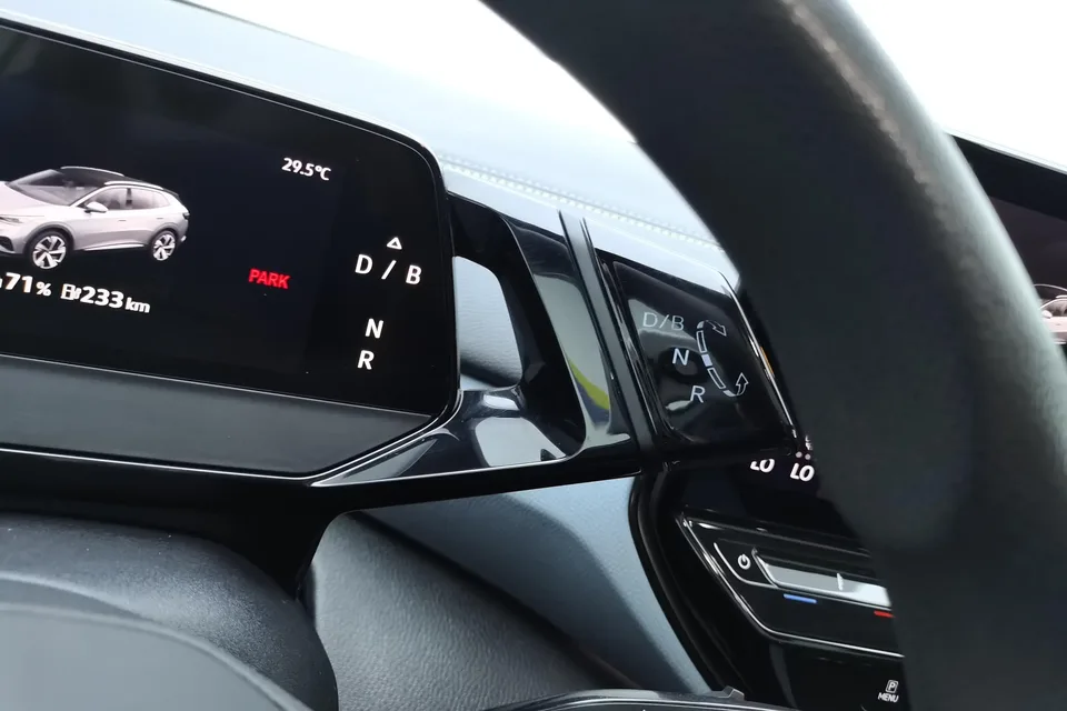 Volkswagen ID.4X ID.4X 2021 Pure 2022 — миниатюра 3