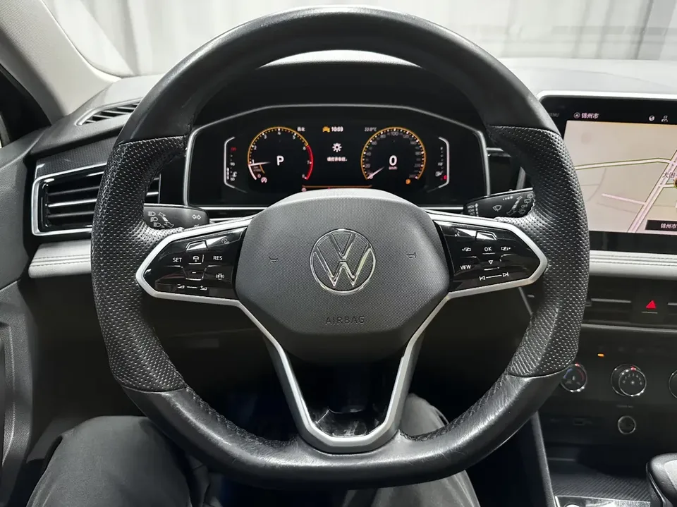 Volkswagen Tiguan L Tiguan L 2023 280TSI Limited Edition 2023 — thumbnail 4