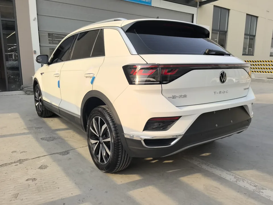 Volkswagen T-Roc TANG 2023 280TSI DSG Time Edition 2023 — thumbnail 4