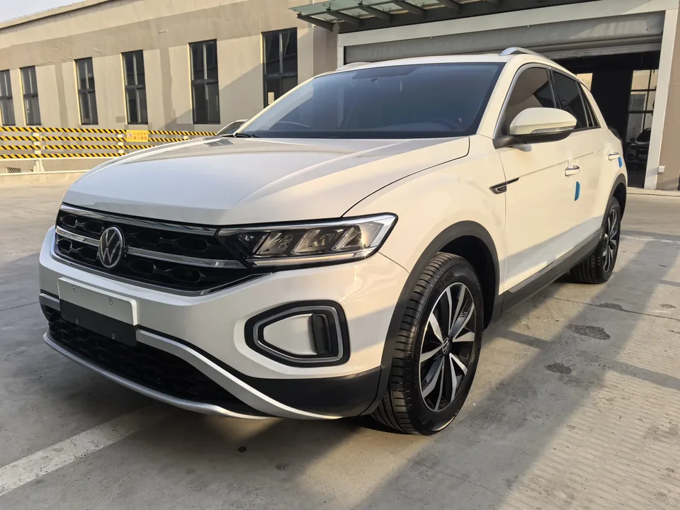Volkswagen T-Roc TANG 2023 280TSI DSG Time Edition 2023 — photo 1, buy with delivery to Moscow