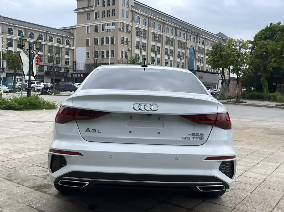 Audi A3 Audi A3 2023 A3L Limousine 35 TFSI Stylish Sports 2023 — thumbnail 4