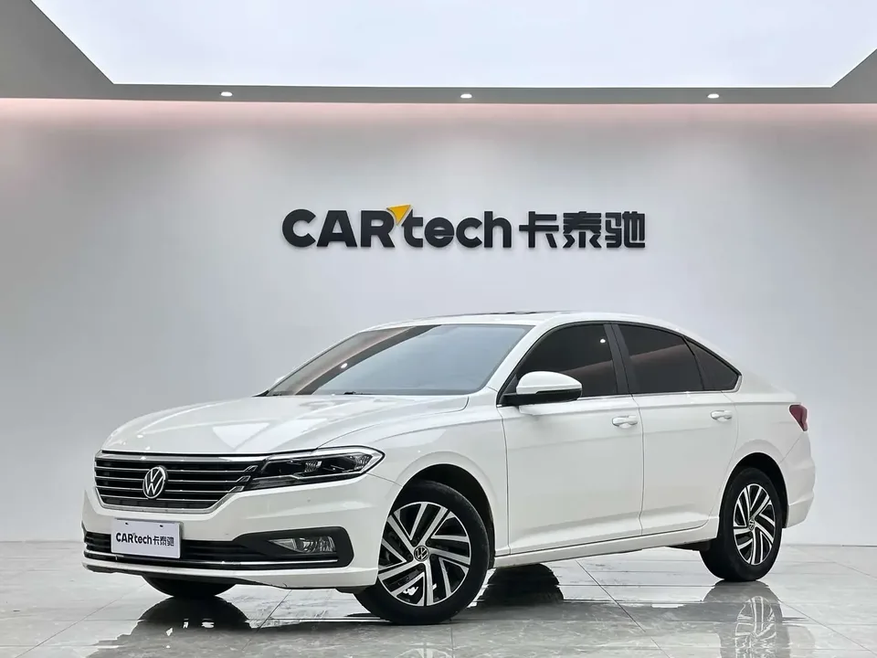 Volkswagen Lavida Lavida 2022 280TSI DSG Comfort Edition 2023 — photo 1, buy with delivery to Moscow