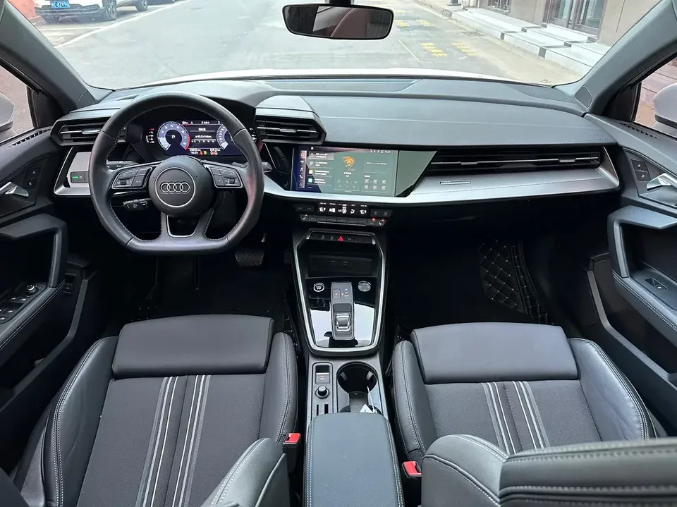 Audi A3 Audi A3 2023 A3L Limousine 35 TFSI facelift: stylish and sporty 2023 — thumbnail 4