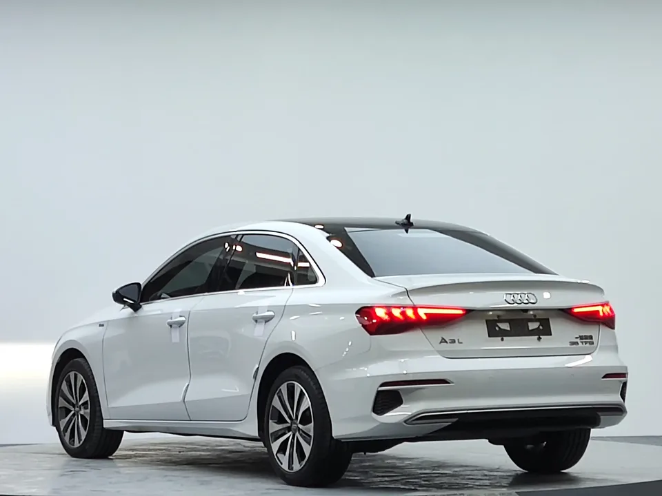 Audi A3 Audi A3 2022 A3L Limousine 35 TFSI Progressive Sports 2022 — миниатюра 2
