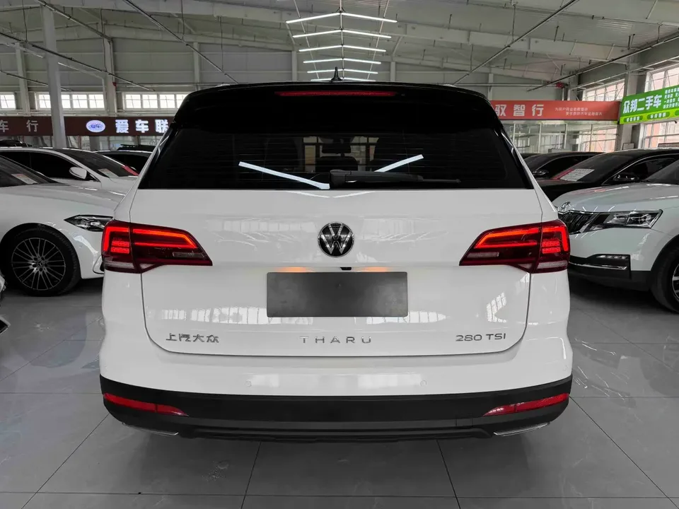 Volkswagen Tharu tuyue 2022 280TSI 2WD Deluxe Edition 2022 — thumbnail 2