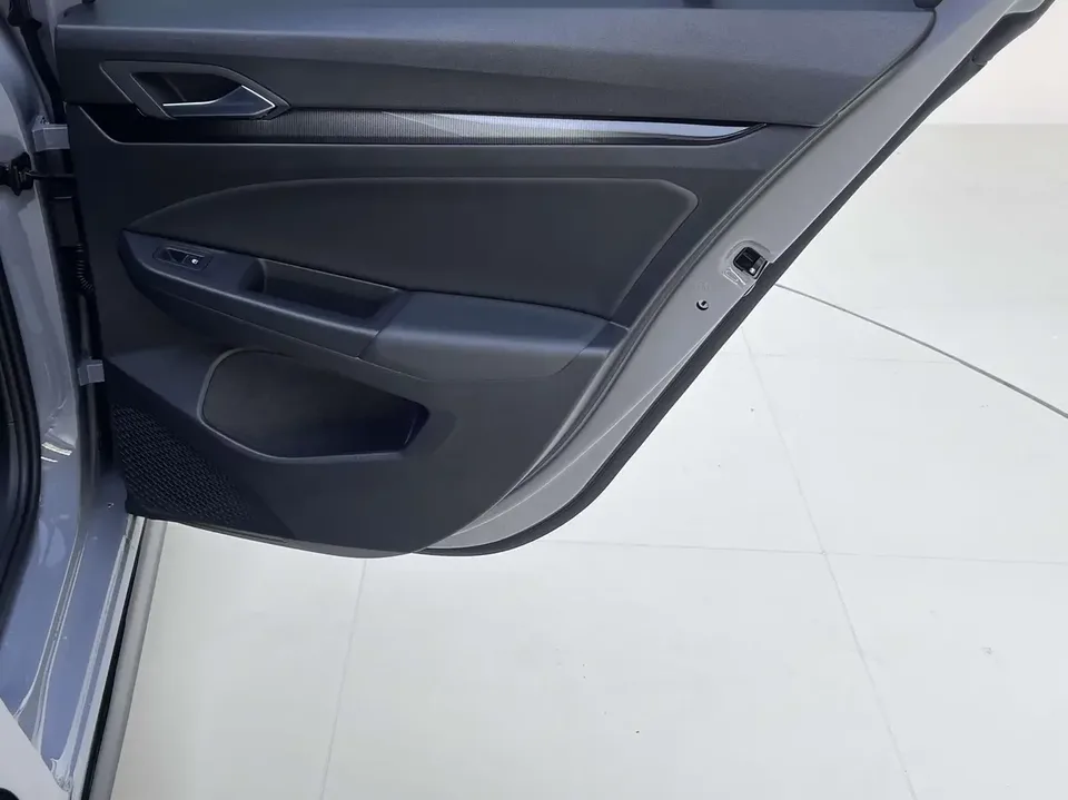 Volkswagen Golf golf 2021 280TSI DSG R-Line 2022 — thumbnail 4