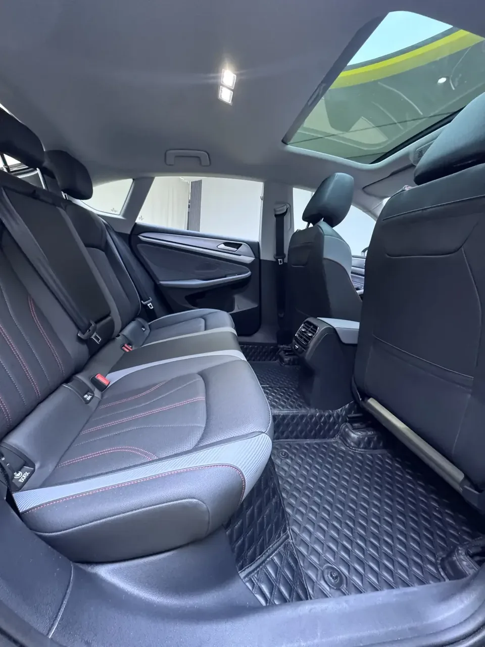 Volkswagen Lamando Lingdu 2023 Lingdu L 280TSI DSG Cool Edition 2023 — thumbnail 3