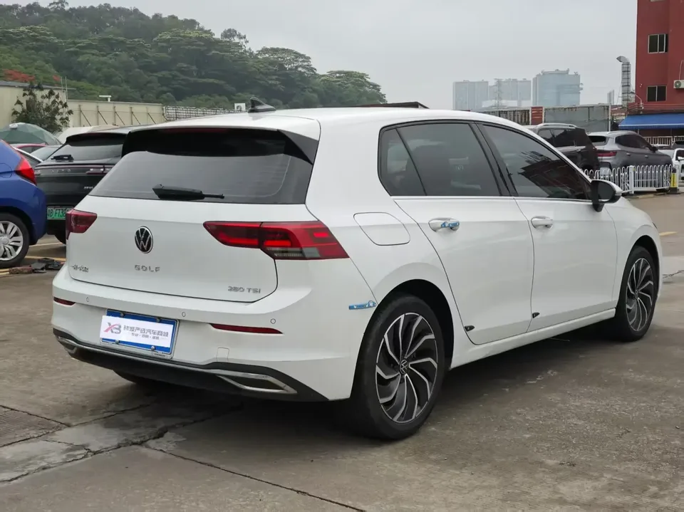 Volkswagen Golf golf 2024 280TSI DSG Pro Expert Edition 2024 — thumbnail 4