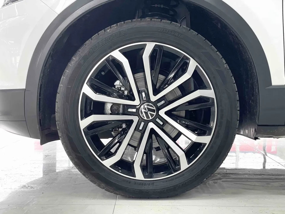 Volkswagen T-Roc TANG 2022 280TSI DSG 2WD Comfort PLUS 2022 — thumbnail 3