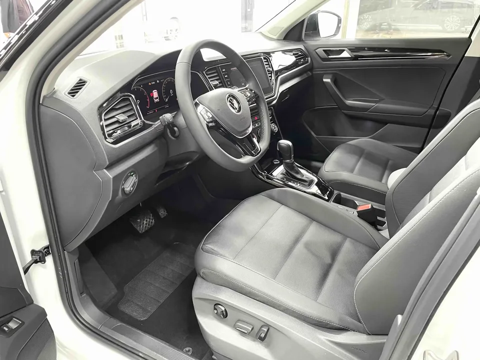 Volkswagen T-Roc TANG 2022 280TSI DSG 2WD Comfort PLUS 2022 — thumbnail 5