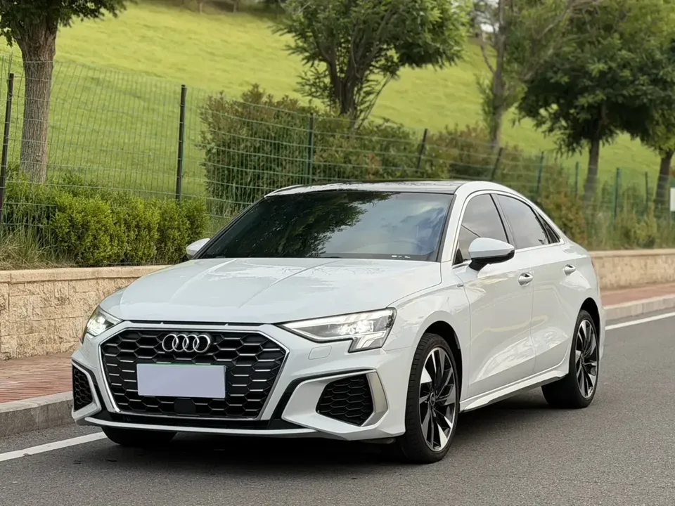 Audi A3 Audi A3 2022 A3L Limousine 35 TFSI Stylish Sports 2023 — photo 1, buy with delivery to Moscow