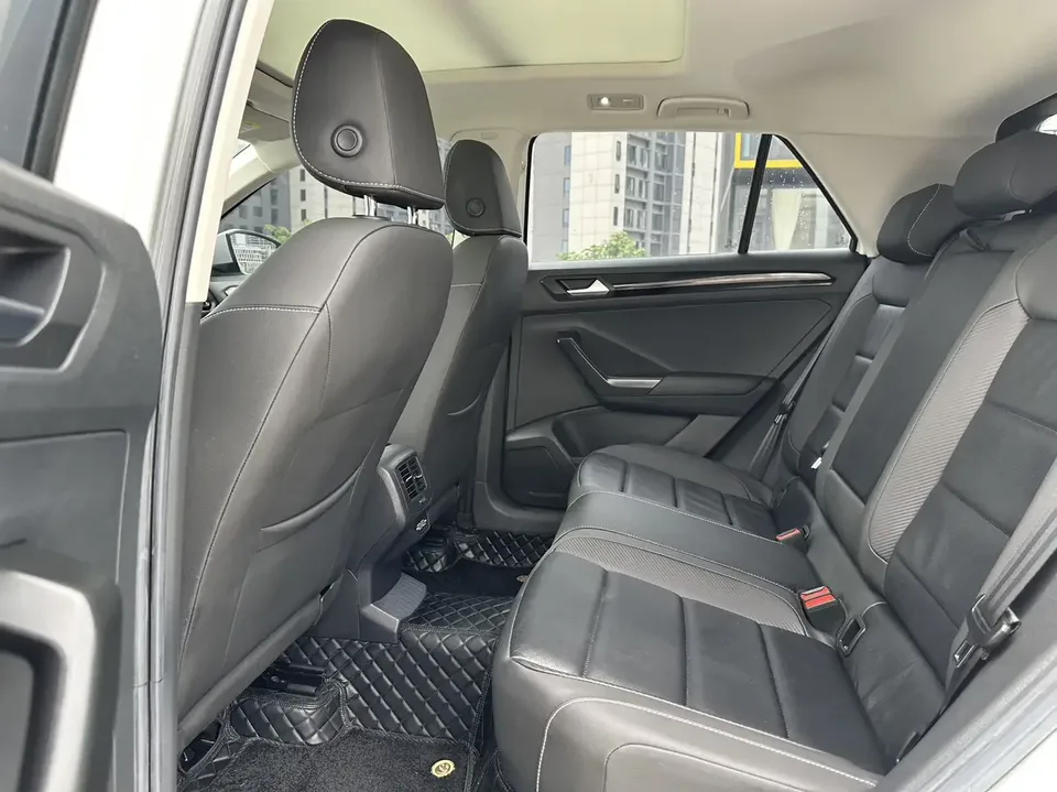 Volkswagen T-Roc TANG 2022 280TSI DSG 2WD Comfort PLUS 2023 — thumbnail 5