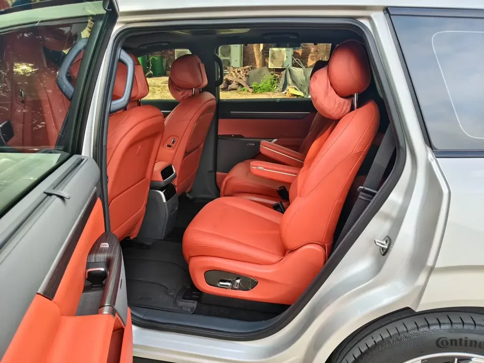 Dongfeng Yipai 008 Yipai 008 2024 210Max Extended Range 6-seater 2024 — thumbnail 4
