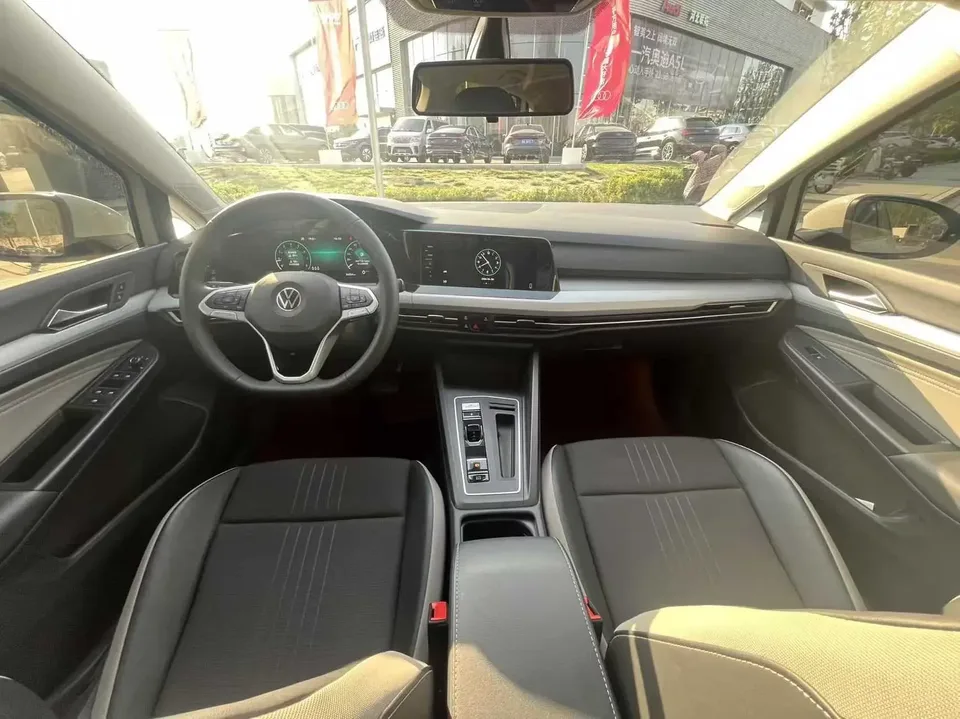 Volkswagen Golf golf 2021 280TSI DSG Pro First Edition 2022 — thumbnail 3