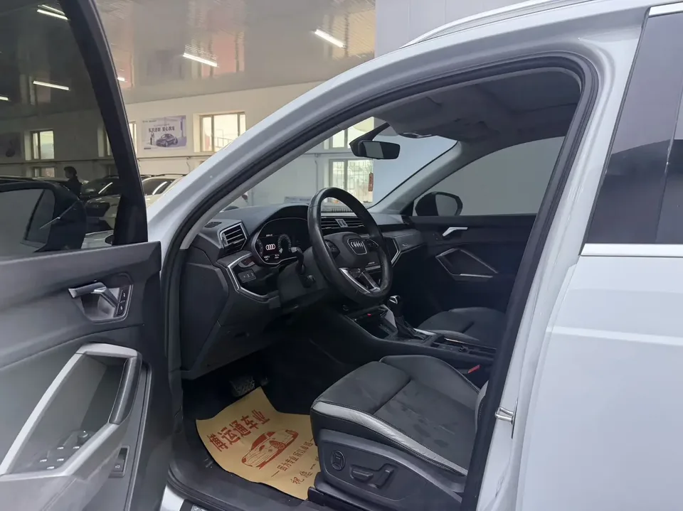 Audi Q3 Audi Q3 2023 35 TFSI Progressive Dynamic 2023 — thumbnail 3