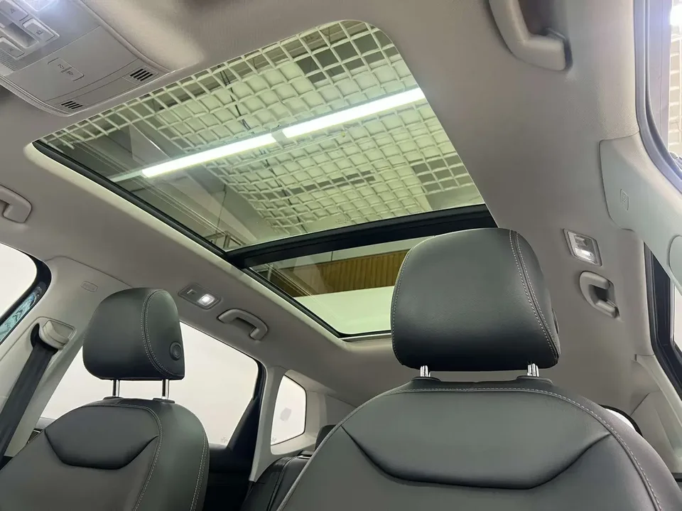 Volkswagen Tharu tuyue 2022 280TSI 2WD Comfort Edition 2022 — миниатюра 5