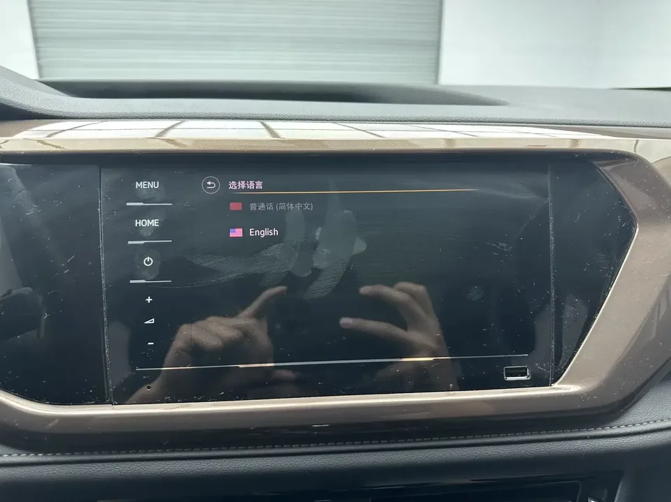 Volkswagen Tharu tuyue 2021 280TSI 2WD Comfort Edition 2022 — thumbnail 4