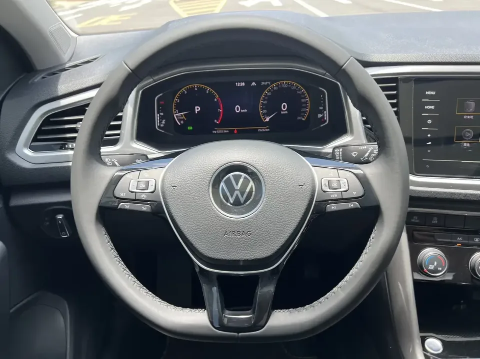 Volkswagen T-Roc TANG 2022 280TSI DSG 2WD Elite PLUS 2022 — thumbnail 4