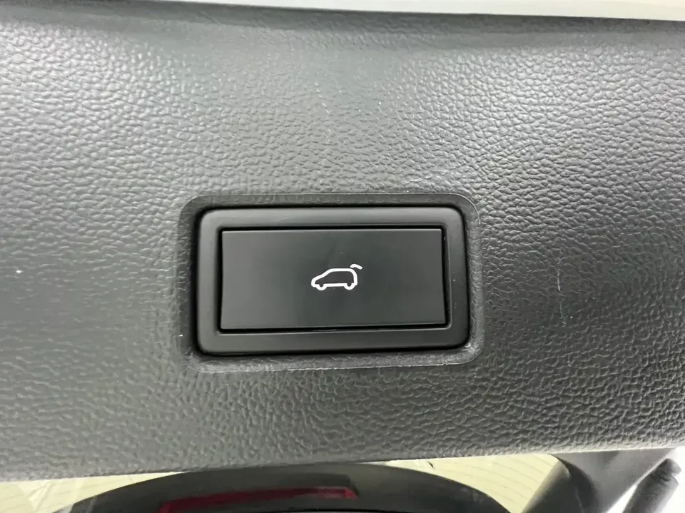 Volkswagen T-Roc TANG 2022 280TSI DSG 2WD Comfort PLUS 2022 — thumbnail 3