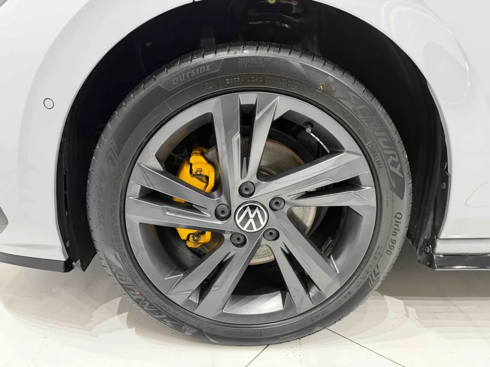 Volkswagen Golf golf 2021 280TSI DSG R-Line 2022 — thumbnail 4