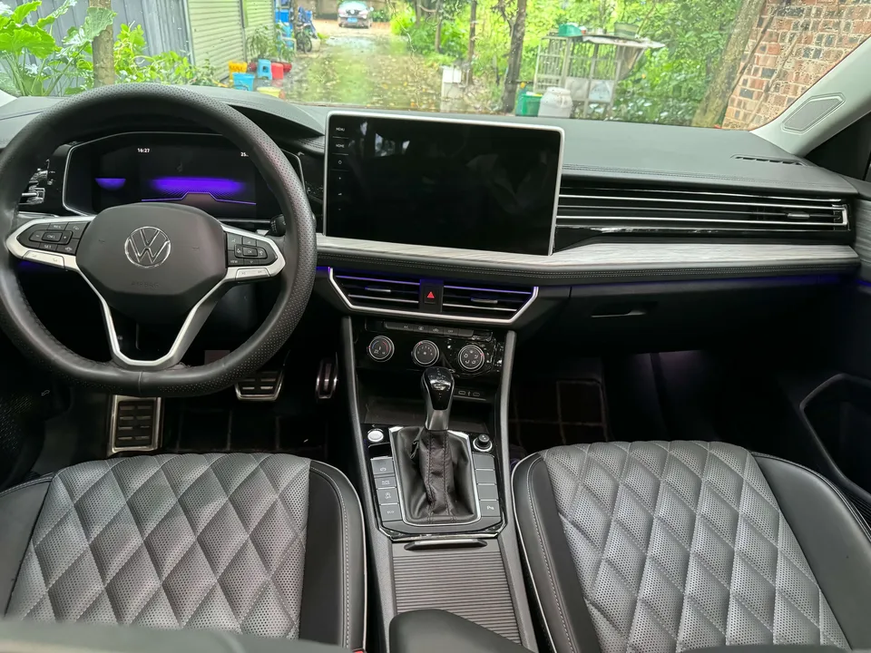 Volkswagen Sagitar Sagitar 2023 280TSI DSG Beyond Edition 2023 — thumbnail 4