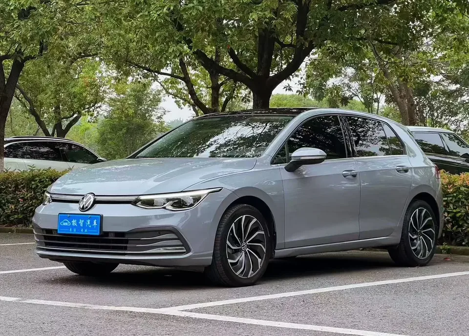Volkswagen Golf golf 2021 280TSI DSG Pro 2022 — photo 1, buy with delivery to Moscow