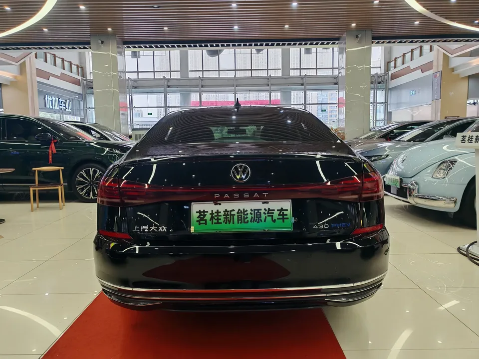 Volkswagen Passat PHEV Passat PHEV 2023 430PHEV Hybrid Business Edition 2023 — thumbnail 2