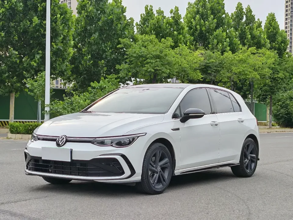 Volkswagen Golf golf 2021 280TSI DSG R-Line 2022 — photo 1, buy with delivery to Moscow