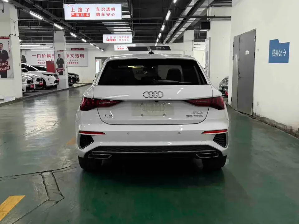 Audi A3 Audi A3 2023 Sportback 35 TFSI Stylish and sporty 2023 — thumbnail 2