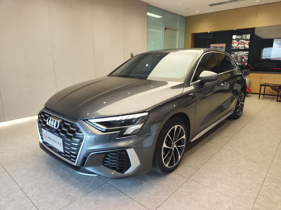 Audi A3 Audi A3 2023 Sportback 35 TFSI: A progressive sports model 2023 — photo 1, buy with delivery to Moscow
