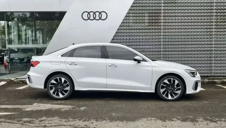Audi A3 Audi A3 2024 A3L Limousine 35 TFSI Stylish Sports 2024 — thumbnail 5