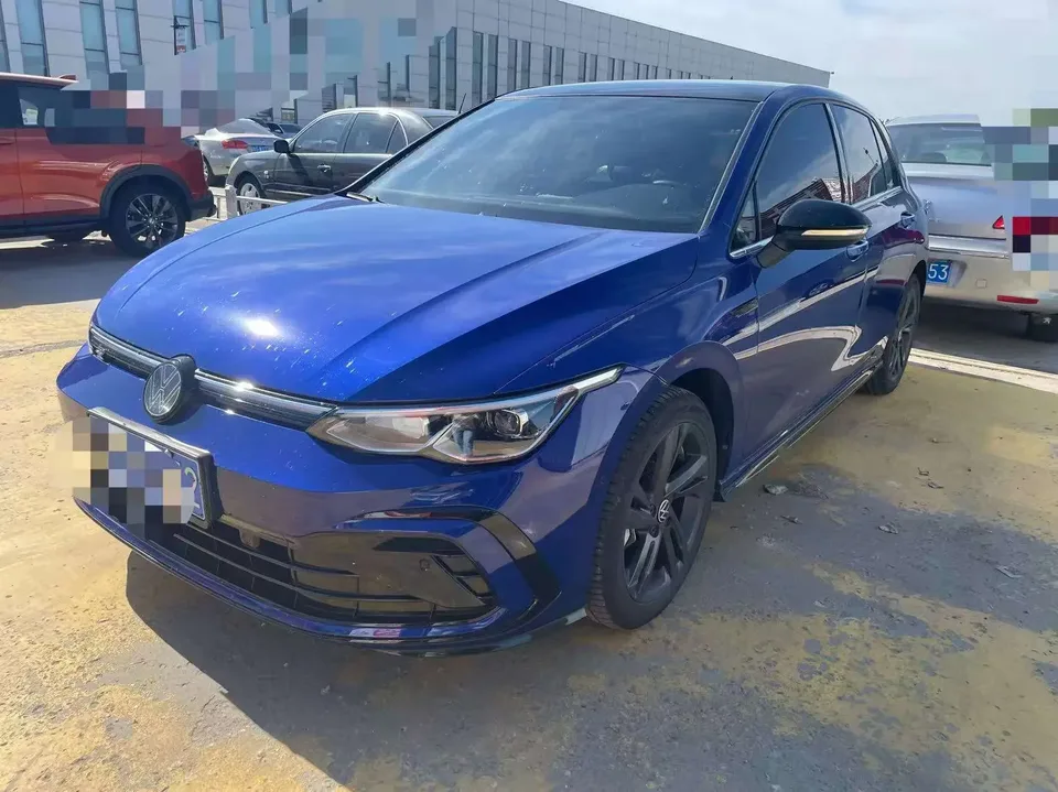 Volkswagen Golf golf 2023 280TSI DSG R-Line Lite 2023 — photo 1, buy with delivery to Moscow