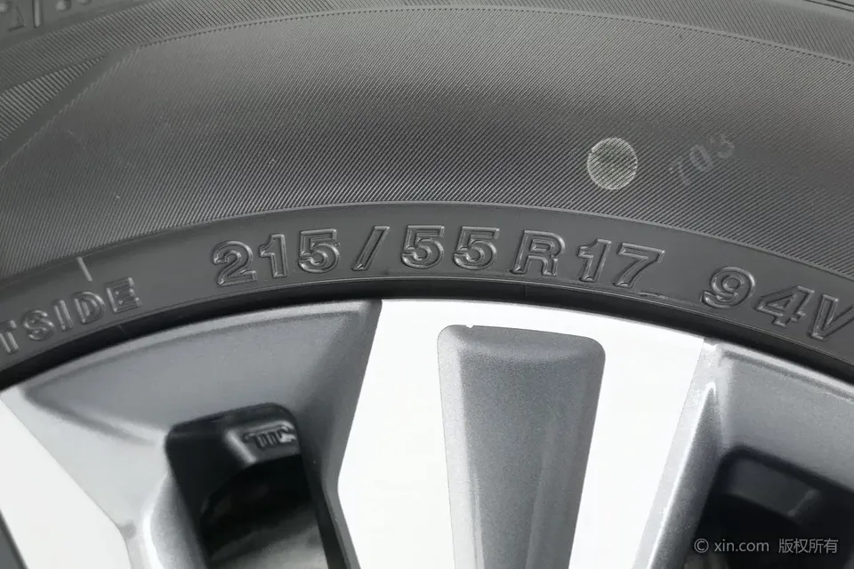 Nissan Altima Sound of nature 2022 2.0L XL-TLS Enjoy Edition 2023 — thumbnail 3