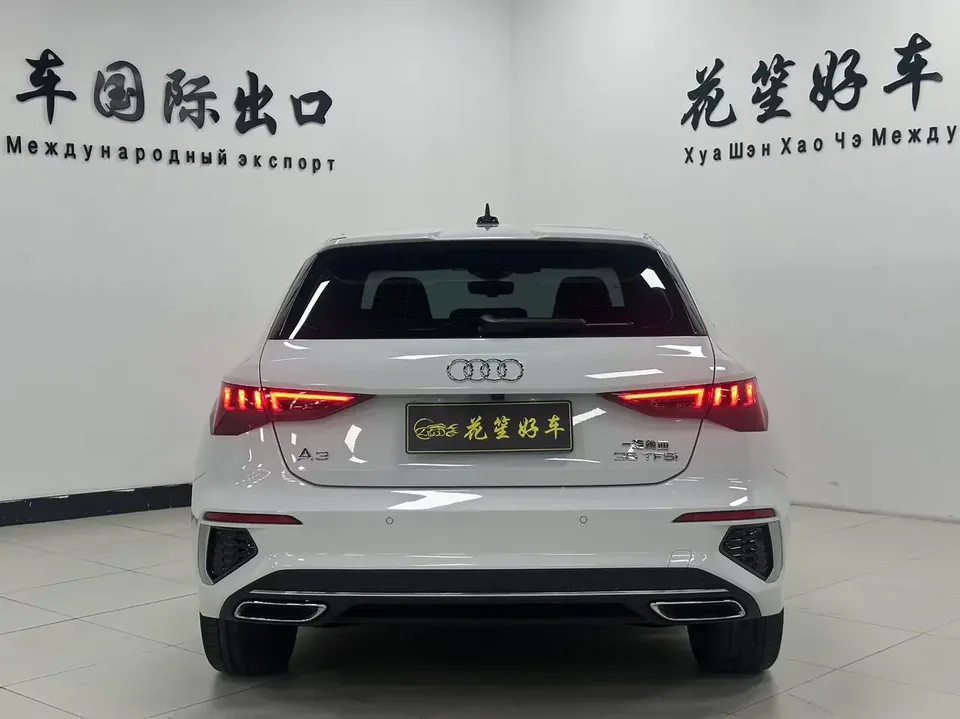 Audi A3 Audi A3 2022 Sportback 35 TFSI Stylish and sporty 2022 — thumbnail 2