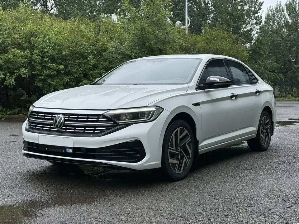 Volkswagen Sagitar Sagitar 2023 280TSI DSG Beyond Edition 2022 — photo 1, buy with delivery to Moscow