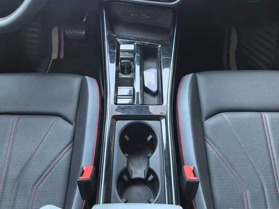 Volkswagen Lamando Lingdu 2024 Lingdu L 280TSI DSG Cool Edition 2024 — thumbnail 4