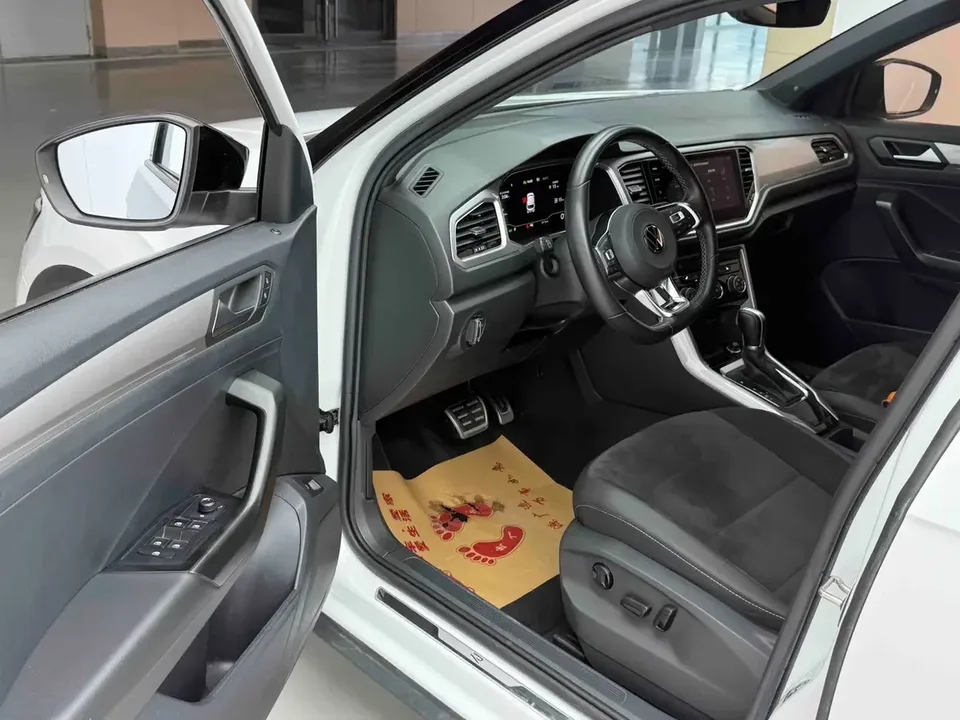 Volkswagen T-Roc TANG 2022 280TSI DSG 2WD R-Line Pro PLUS 2022 — thumbnail 5