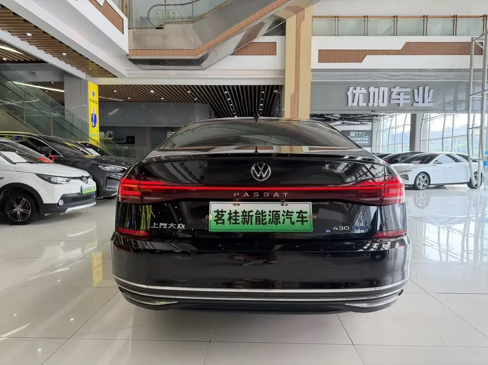 Volkswagen Passat PHEV Passat PHEV 2022 430PHEV Hybrid Business Edition 2023 — thumbnail 2