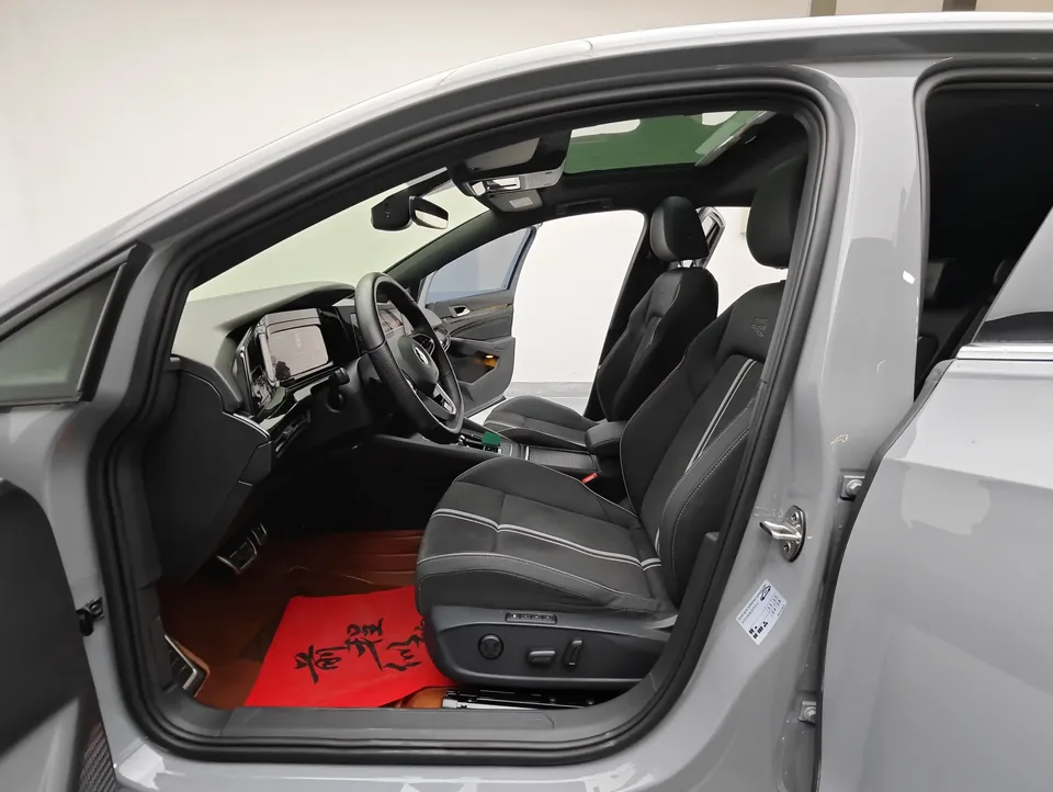 Volkswagen Golf golf 2023 280TSI DSG R-Line 2023 — thumbnail 5