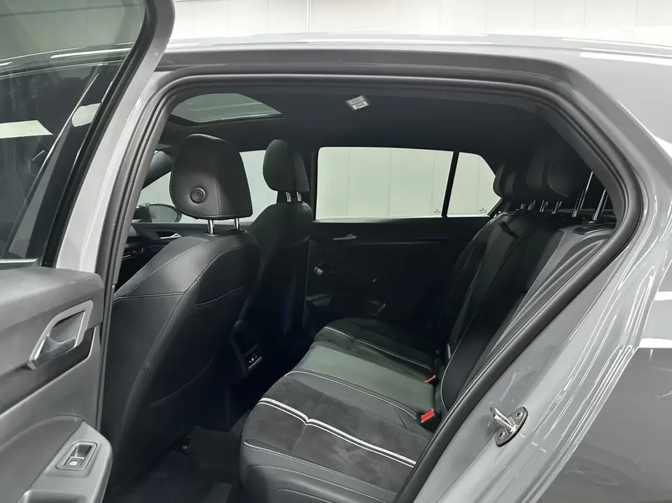 Volkswagen Golf golf 2023 280TSI DSG R-Line Lite 2023 — thumbnail 5