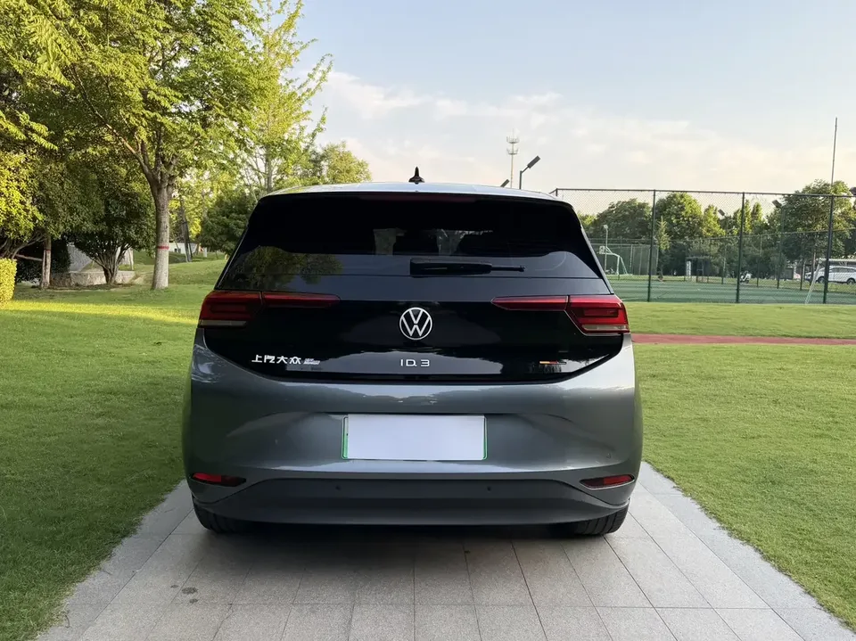 Volkswagen ID.3 Volkswagen ID.3 2024 Outstanding Edition 2024 — thumbnail 5