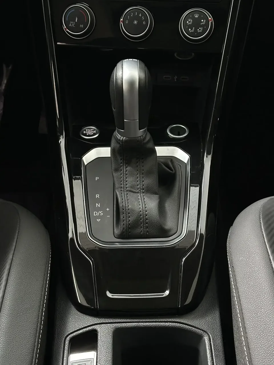 Volkswagen T-Roc TANG 2022 280TSI DSG 2WD Comfort PLUS 2022 — thumbnail 5