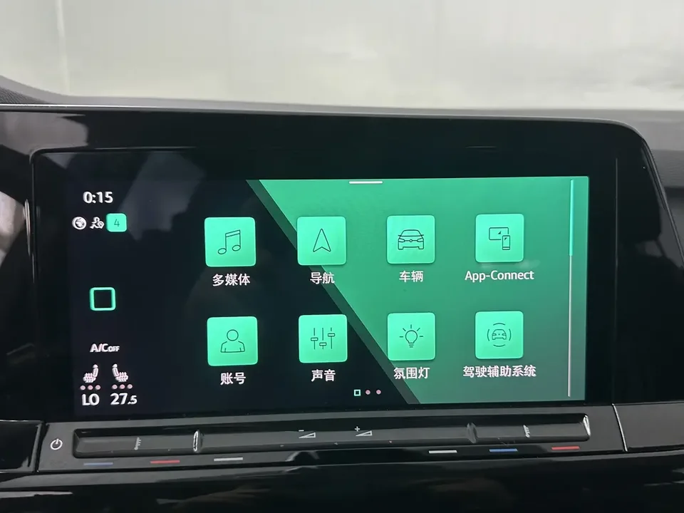 Volkswagen Golf golf 2021 280TSI DSG R-Line 2022 — thumbnail 3