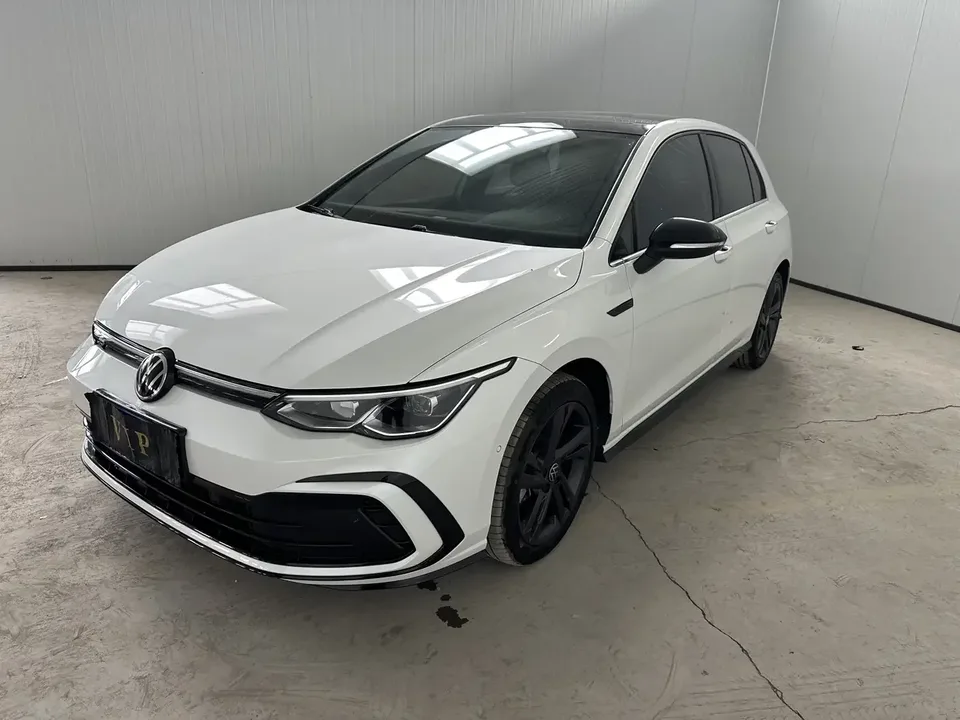 Volkswagen Golf golf 2021 280TSI DSG R-Line 2022 — photo 1, buy with delivery to Moscow